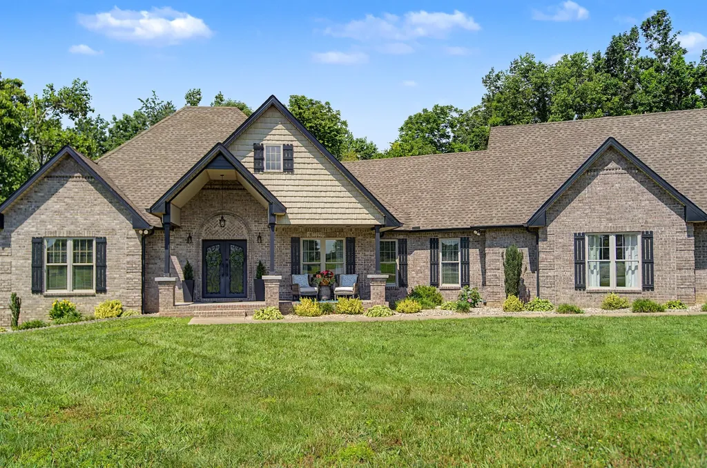 76 Maggie Lena Lane Lafayette TN 37083