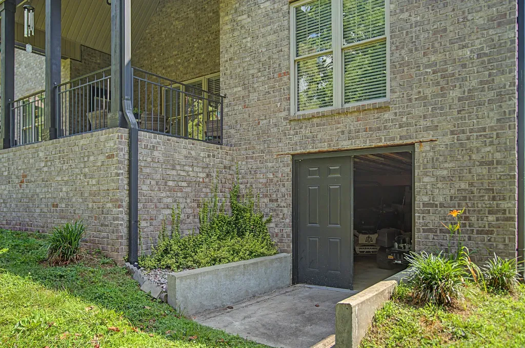 76 Maggie Lena Lane Lafayette TN 37083