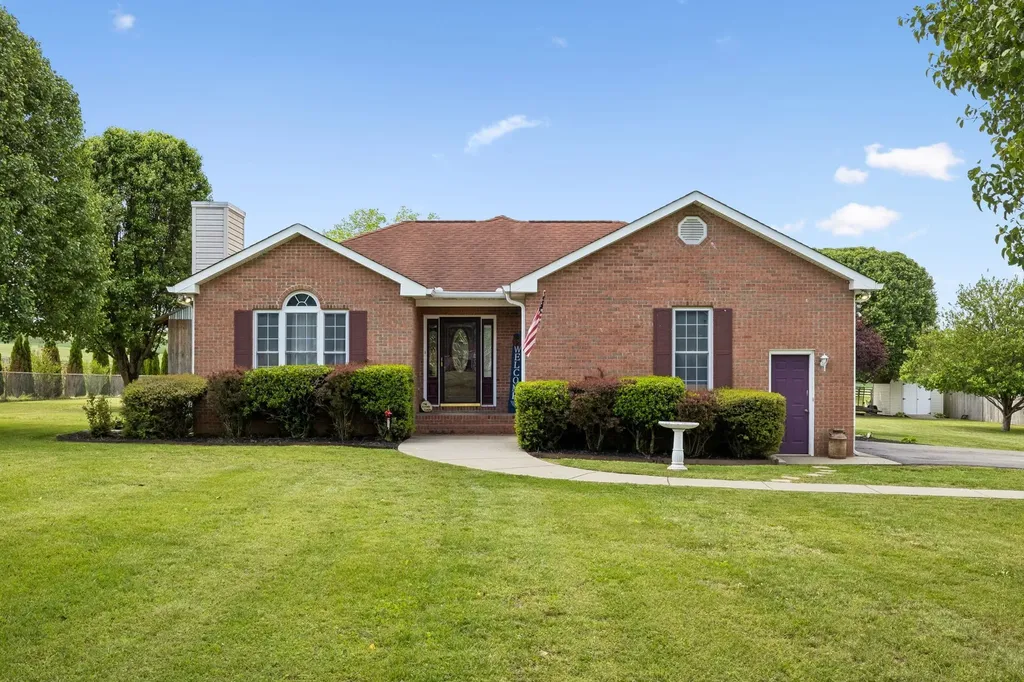 2075 Nikki Drive Springfield TN 37172