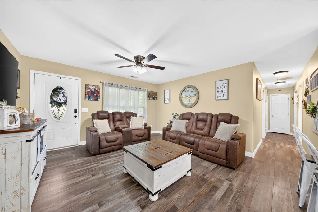 177 Orange Circle Crossville TN 38555