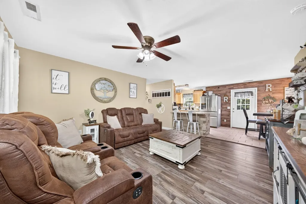 177 Orange Circle Crossville TN 38555