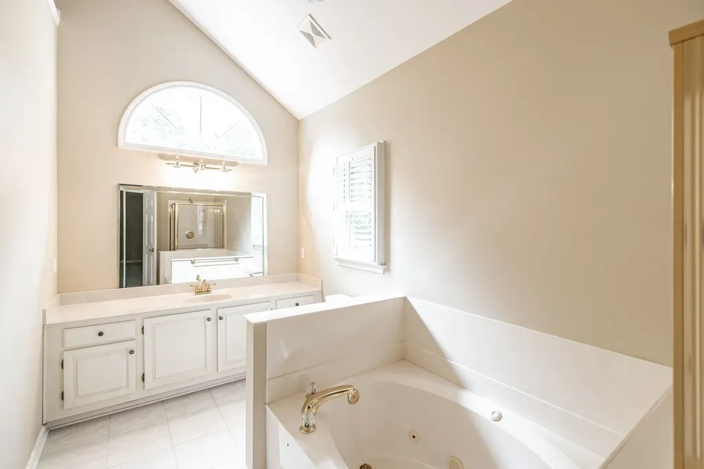 4463 Heath Road Nashville TN 37221