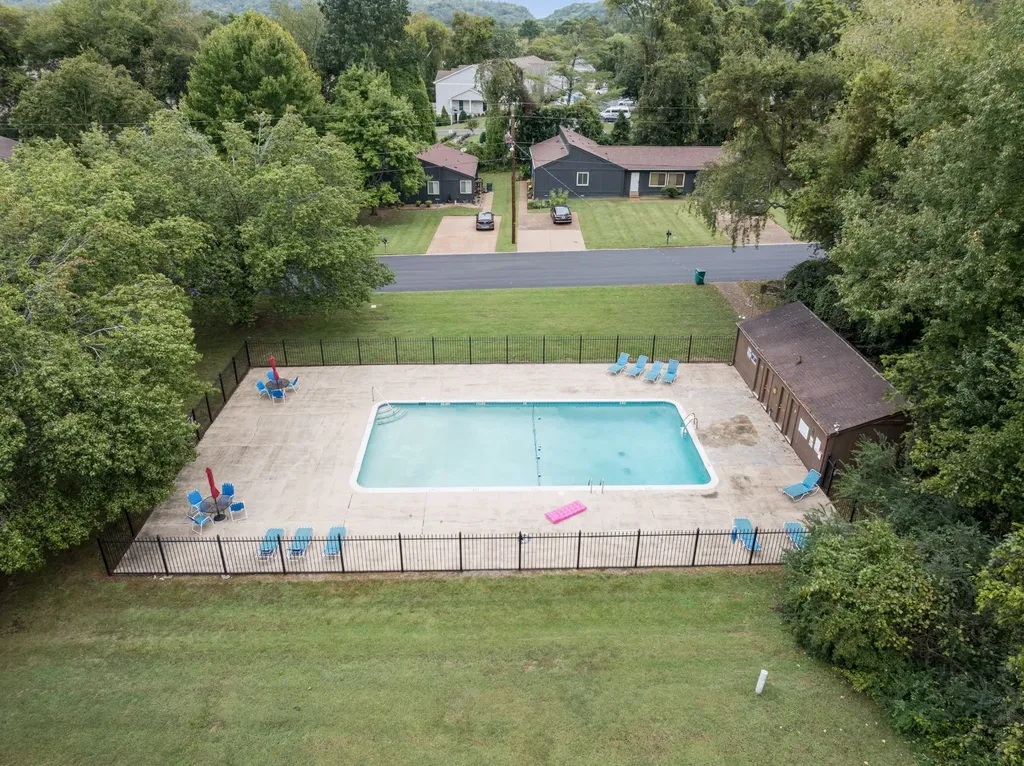 560 Doral Country Drive Nashville TN 37221