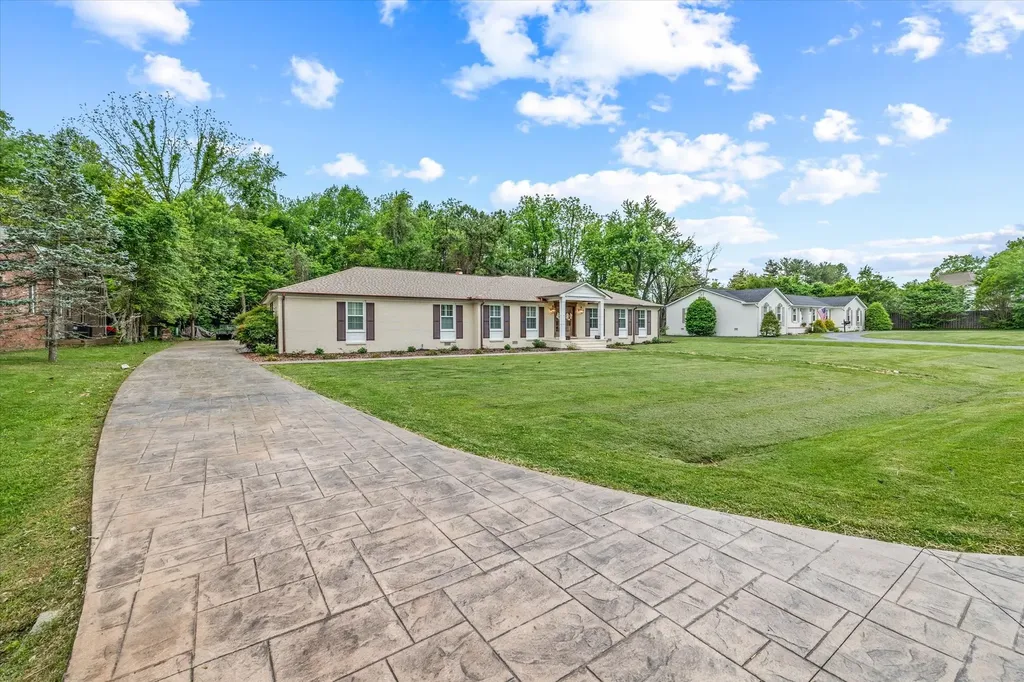 580 Pleasant Hill Drive Cookeville TN 38501