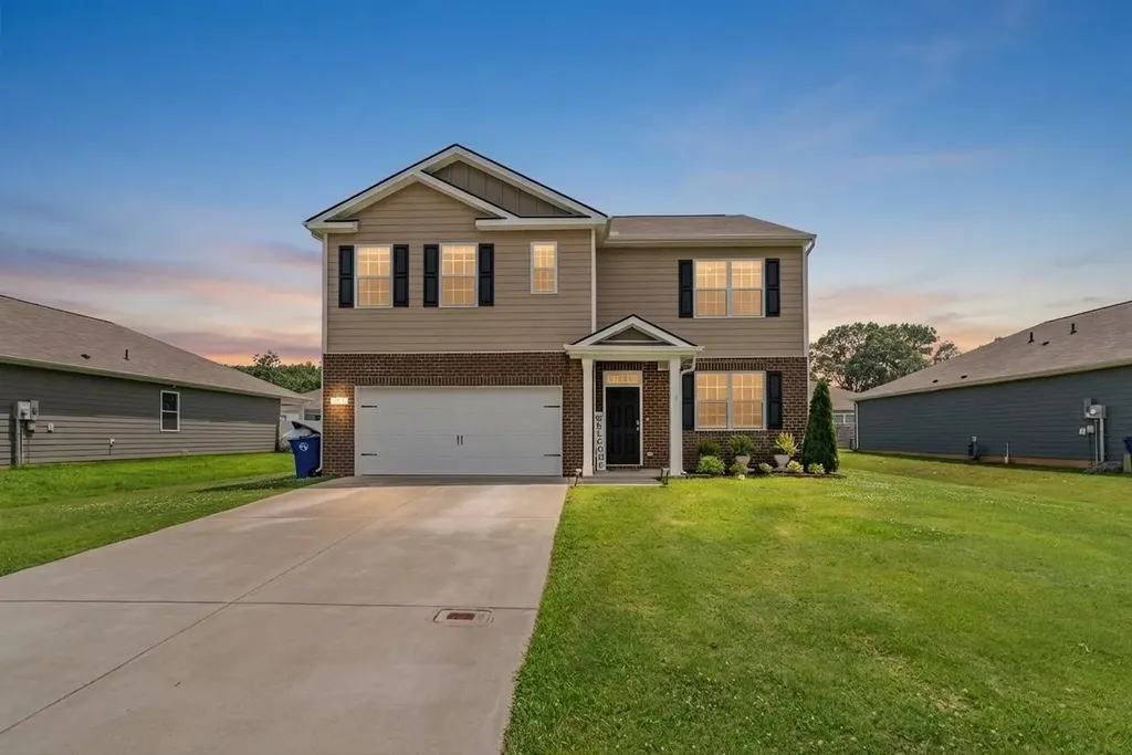 125 Stammer Farms Boulevard Chapel Hill TN 37034
