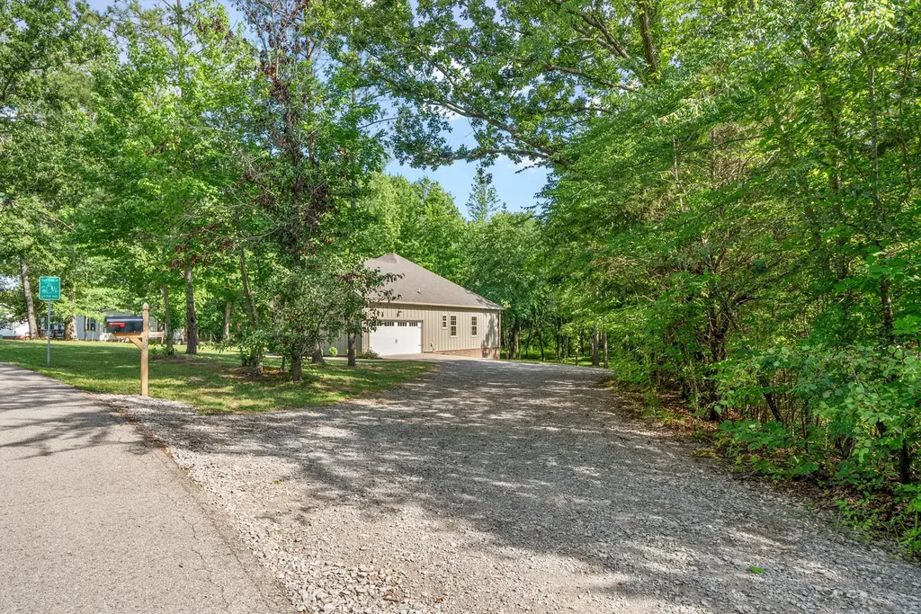 146 Rob Road Clarksville TN 37040