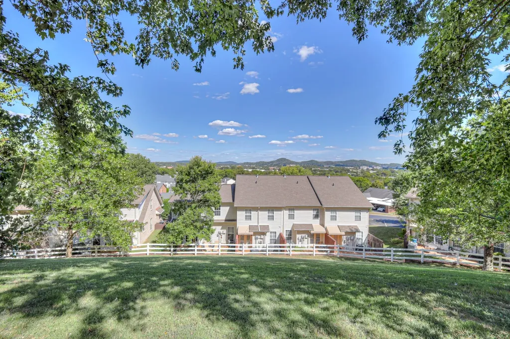 1612 Brentwood Pointe Franklin TN 37067