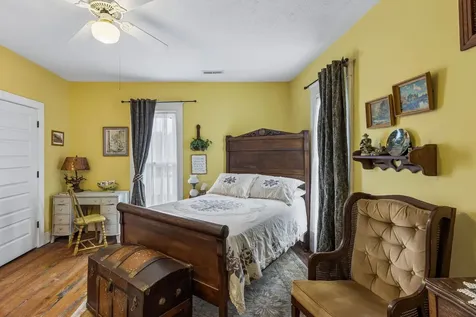 101 Webb Road, E Bell Buckle TN 37020