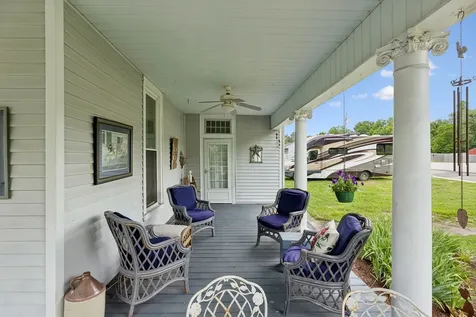101 Webb Road, E Bell Buckle TN 37020