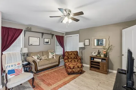 101 Webb Road, E Bell Buckle TN 37020