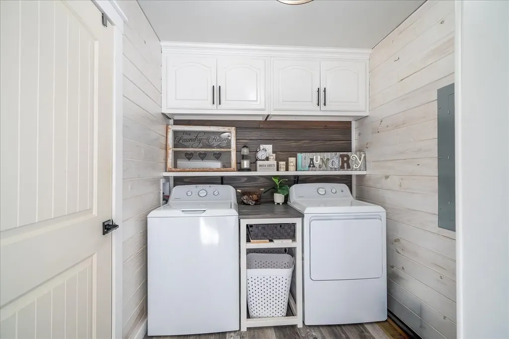 4239 Shady Oak Lane Iron City TN 38463