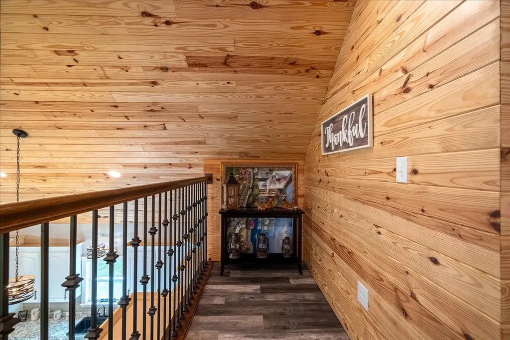 4239 Shady Oak Lane Iron City TN 38463