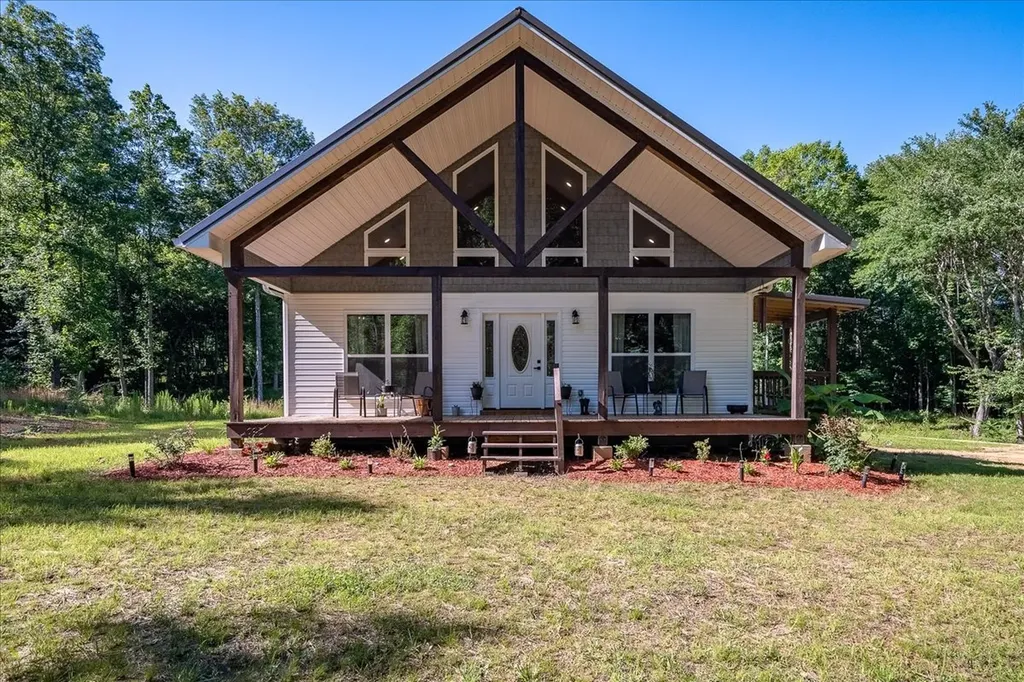 4239 Shady Oak Lane Iron City TN 38463