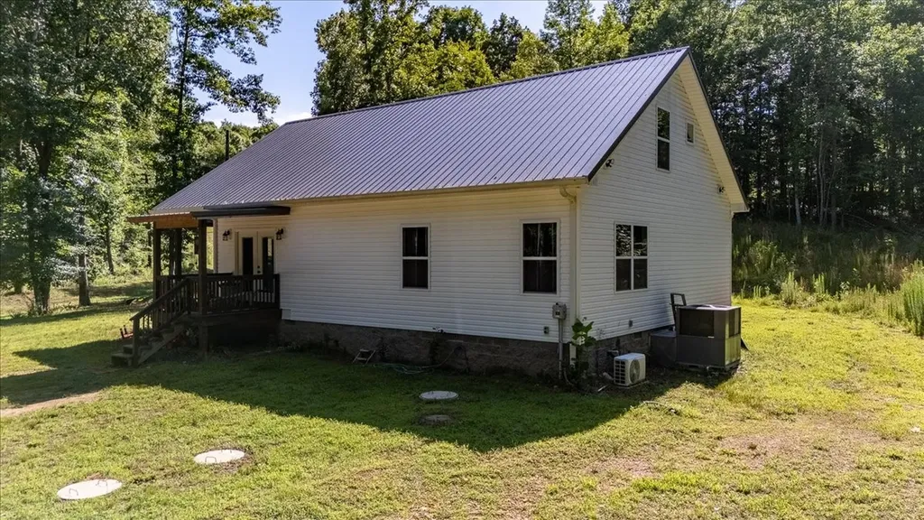 4239 Shady Oak Lane Iron City TN 38463