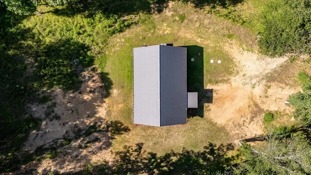 4239 Shady Oak Lane Iron City TN 38463