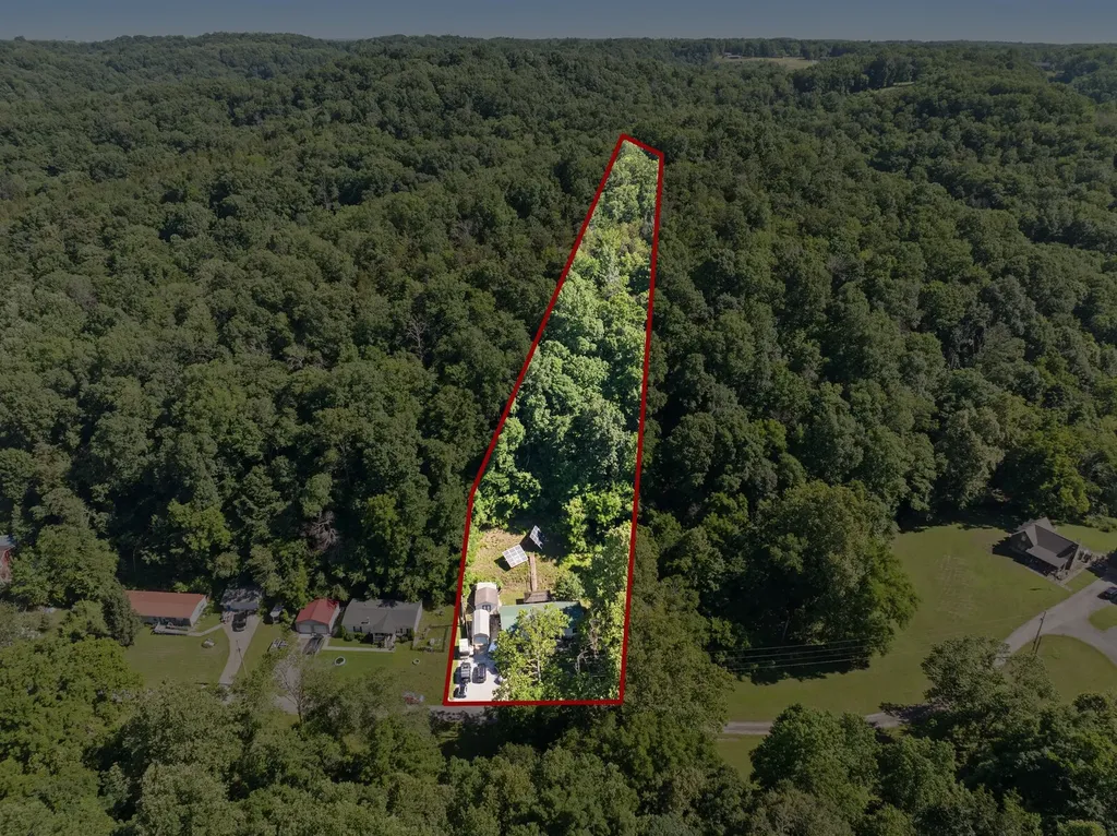 183 Henry Road Goodlettsville TN 37072