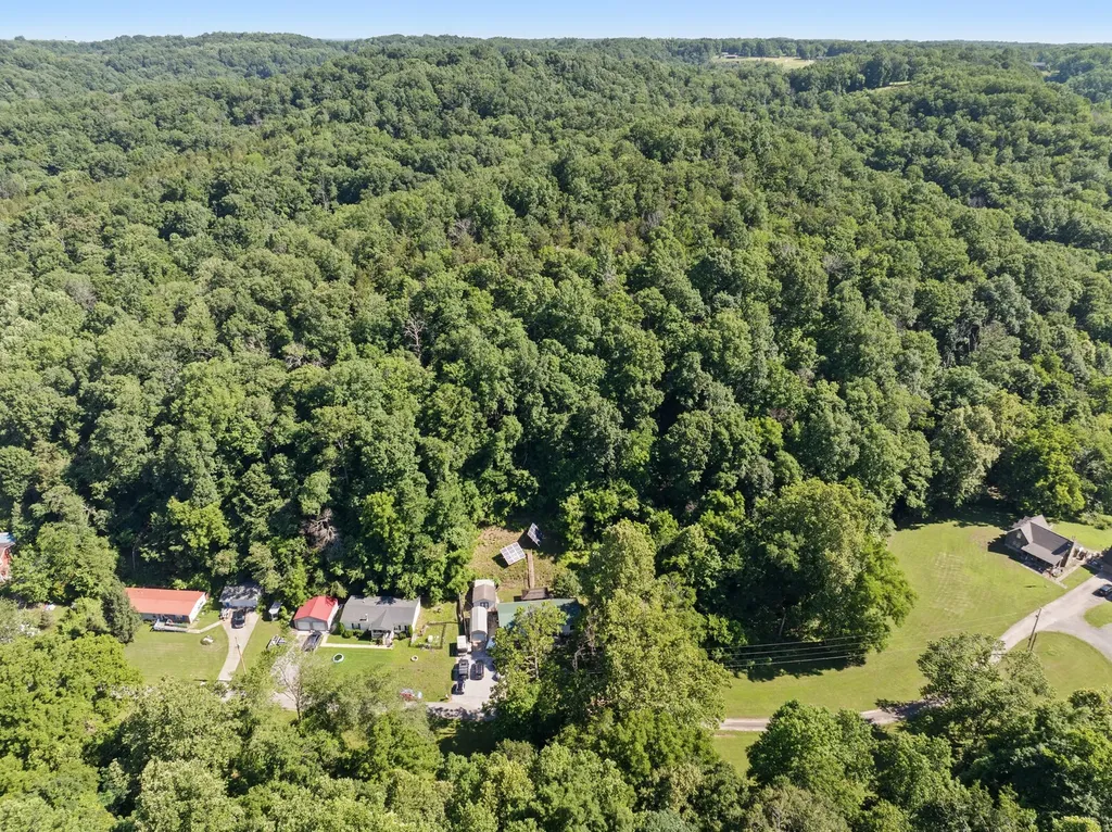 183 Henry Road Goodlettsville TN 37072