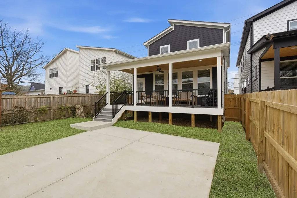 2017 9th Ave, N Nashville TN 37208