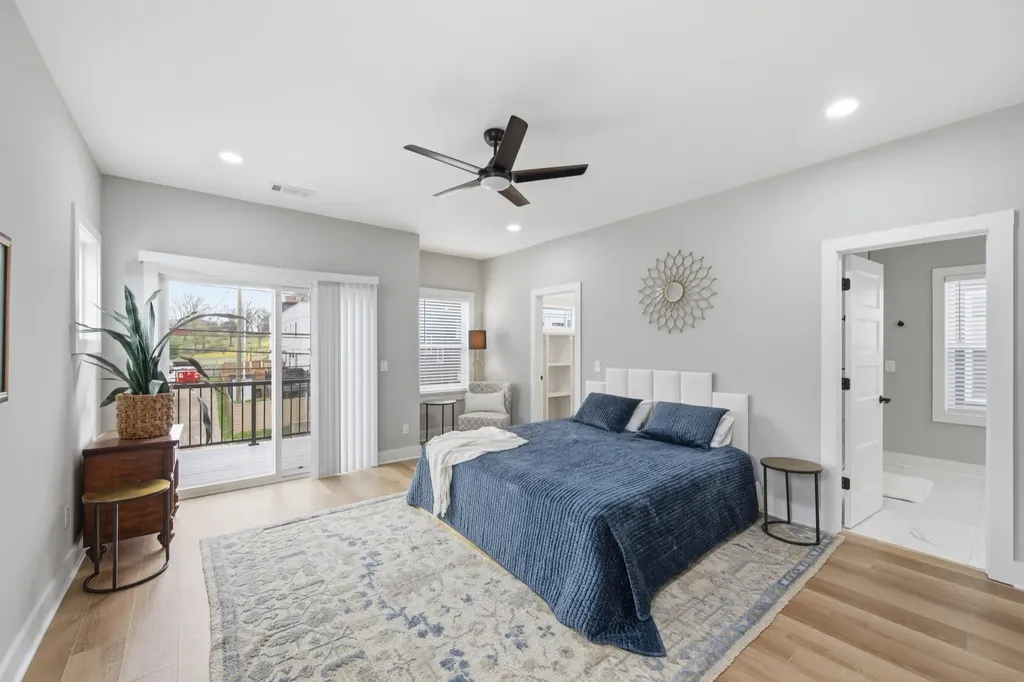 2017 9th Ave, N Nashville TN 37208