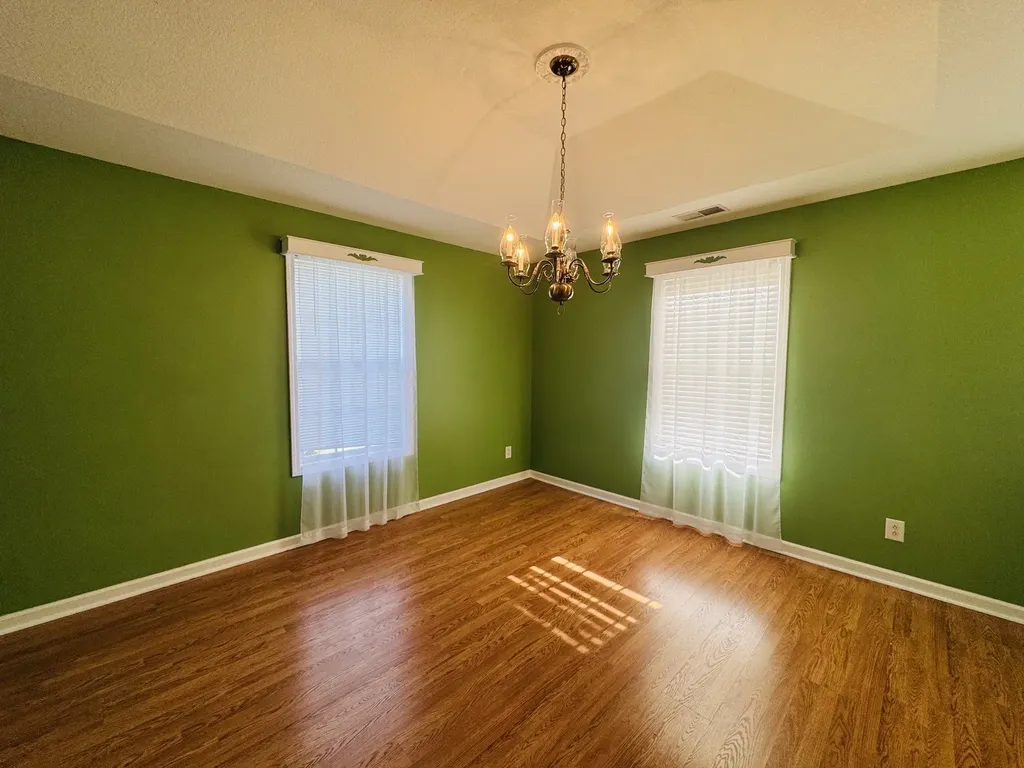 128 Colson Village Court Dover TN 37058