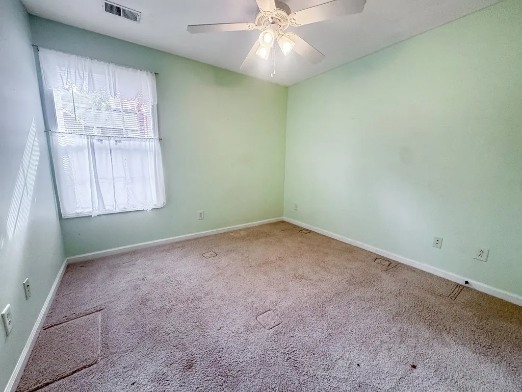 128 Colson Village Court Dover TN 37058