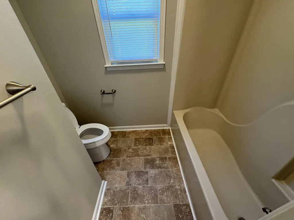 1710 Broadripple Drive Clarksville TN 37042