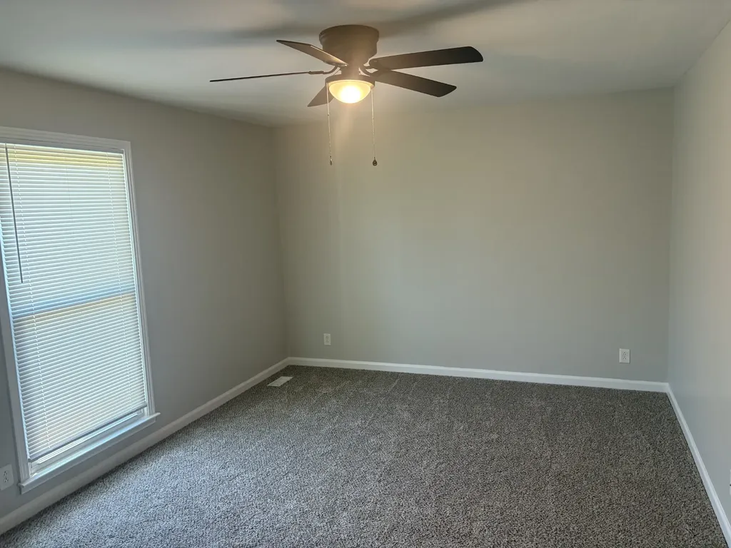 1710 Broadripple Drive Clarksville TN 37042