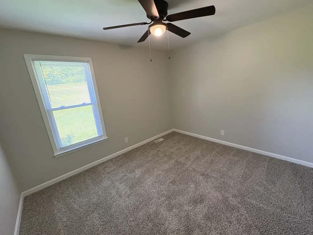 1710 Broadripple Drive Clarksville TN 37042
