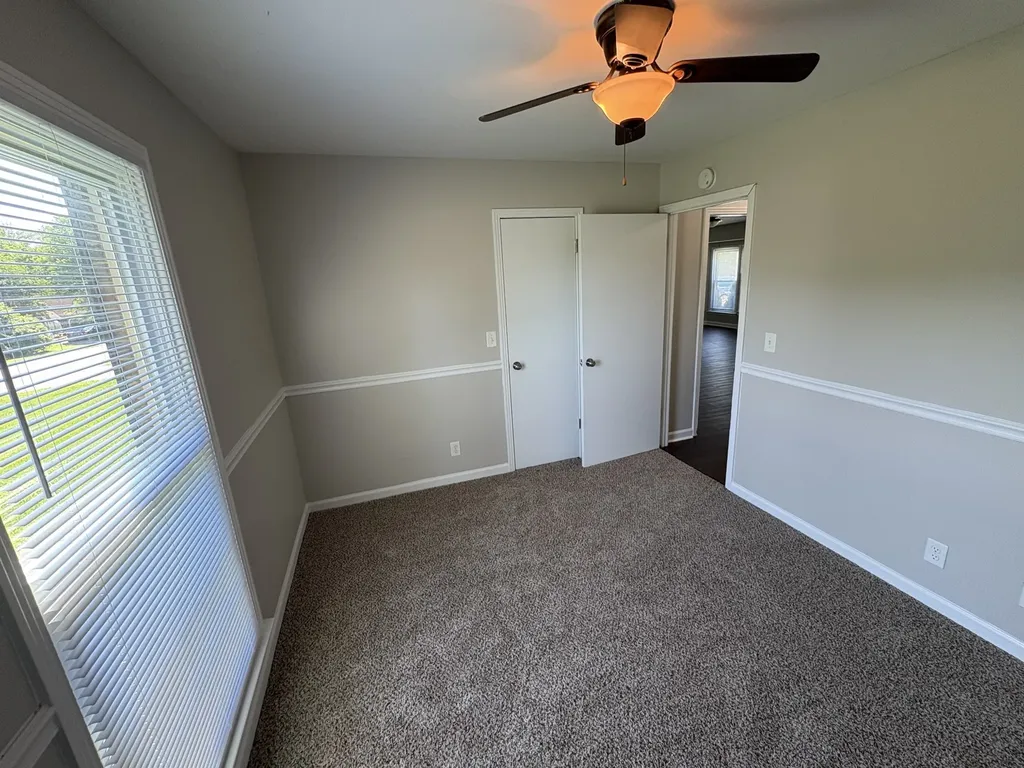 1710 Broadripple Drive Clarksville TN 37042