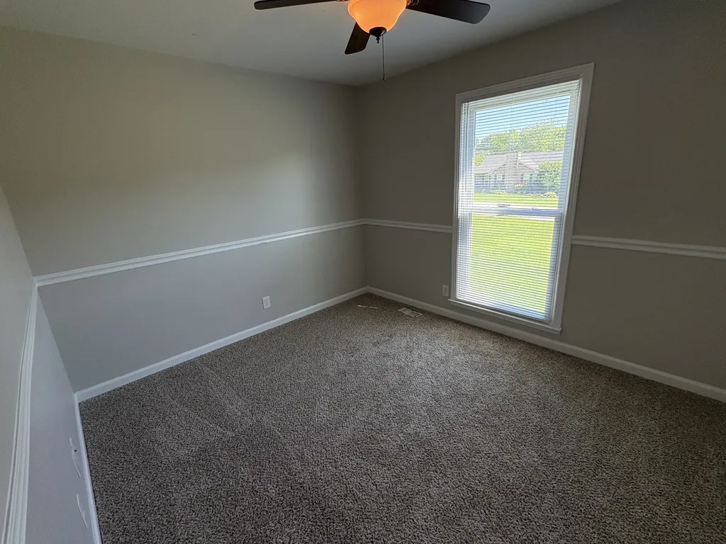 1710 Broadripple Drive Clarksville TN 37042