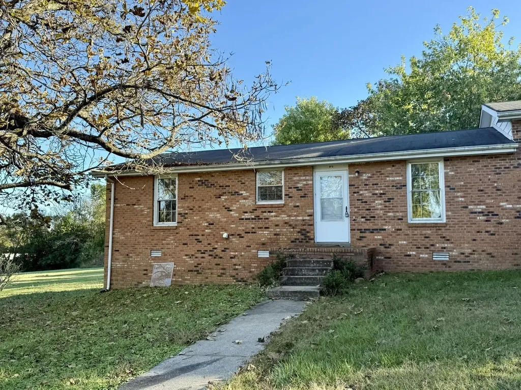 61 E Caldwell Street Mount Juliet TN 37122