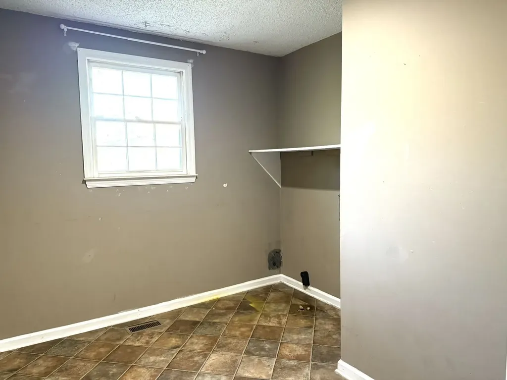 61 E Caldwell Street Mount Juliet TN 37122