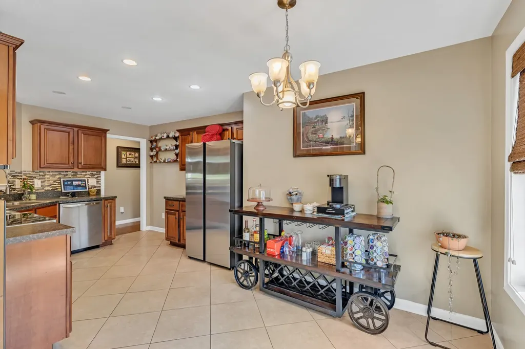 1978 Farmington Court Columbia TN 38401