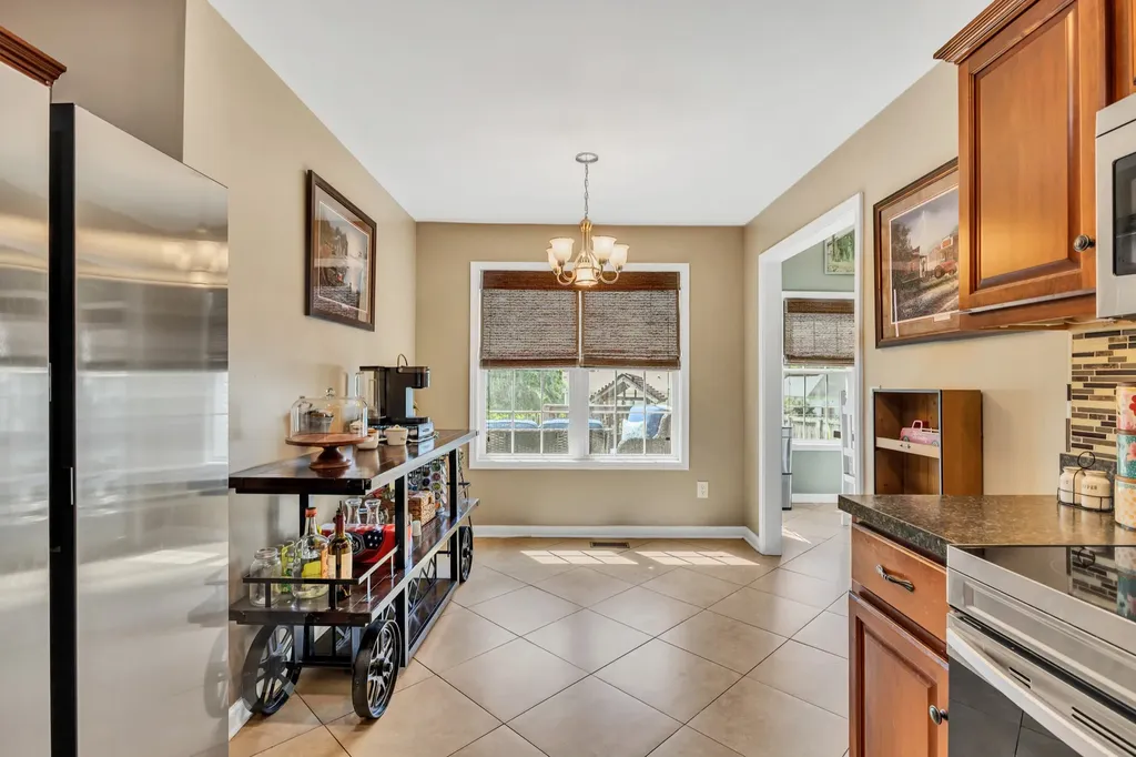 1978 Farmington Court Columbia TN 38401