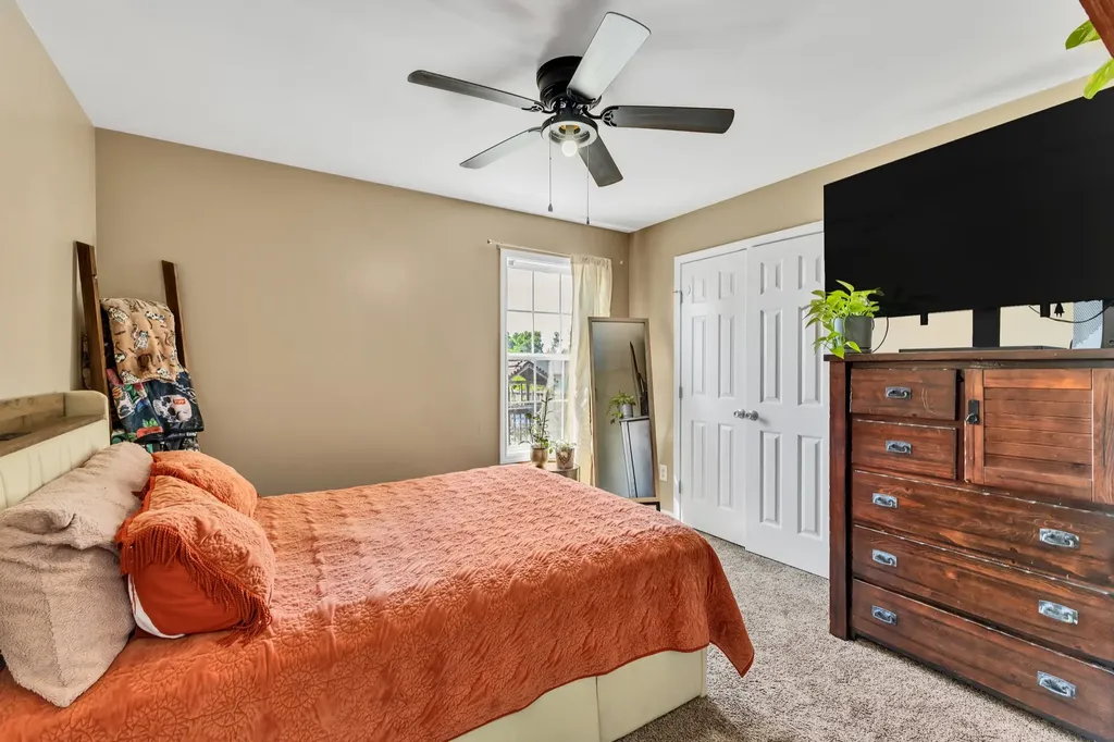1978 Farmington Court Columbia TN 38401