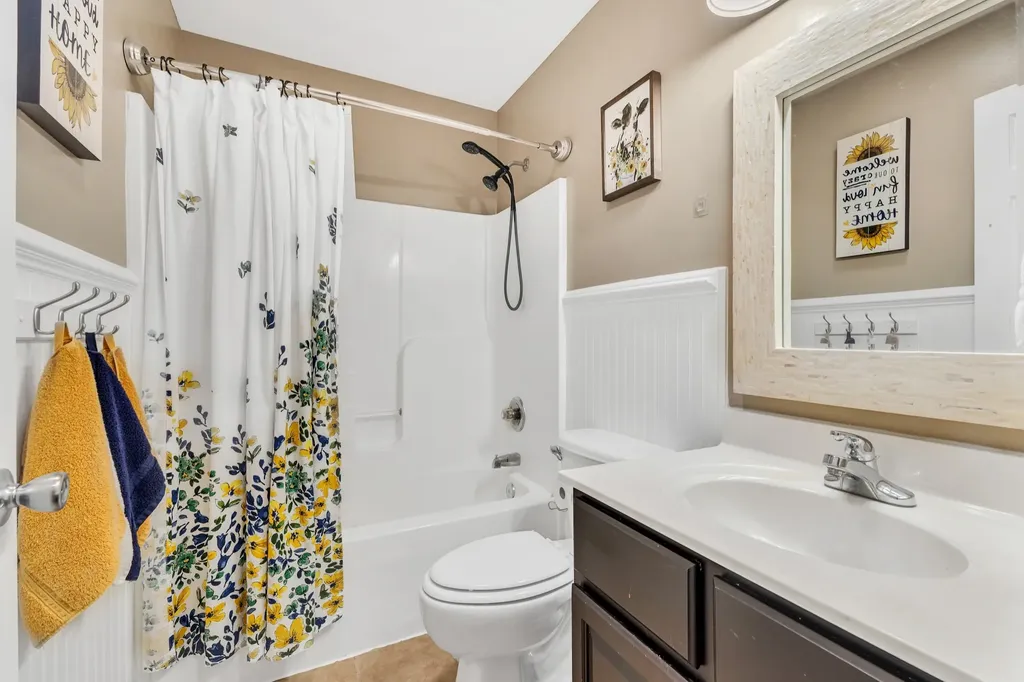 1978 Farmington Court Columbia TN 38401