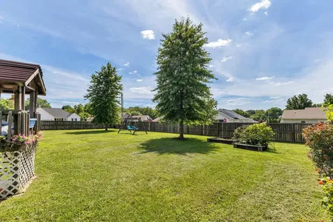 1978 Farmington Court Columbia TN 38401