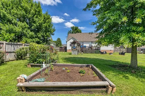 1978 Farmington Court Columbia TN 38401