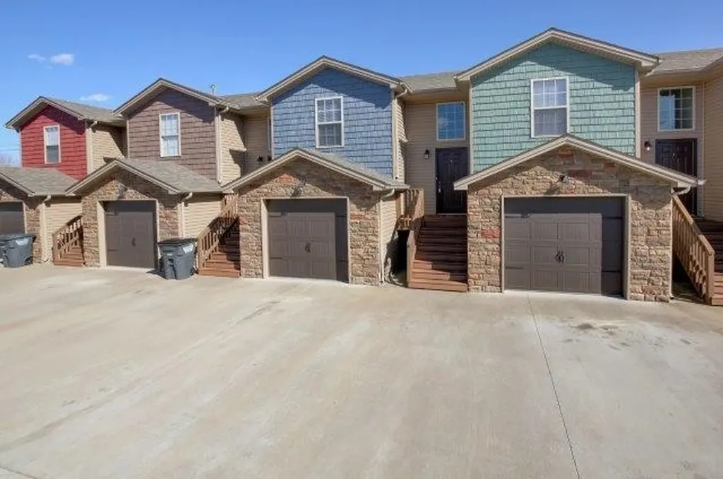 1718 Thistlewood Drive #B Clarksville TN 37042