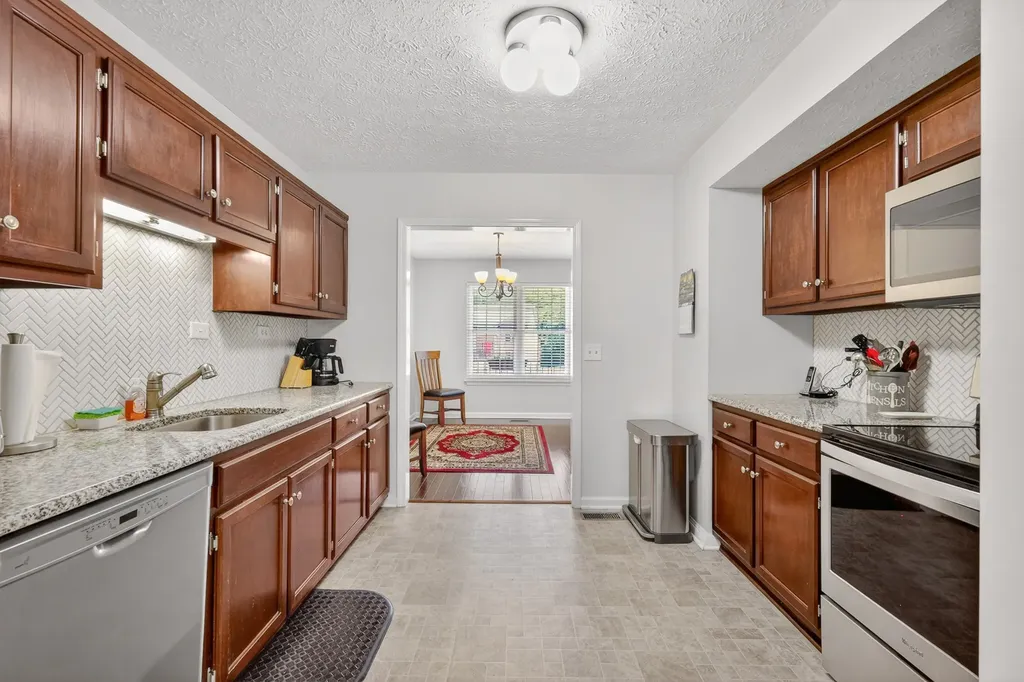 1808 N Bonham Court Old Hickory TN 37138