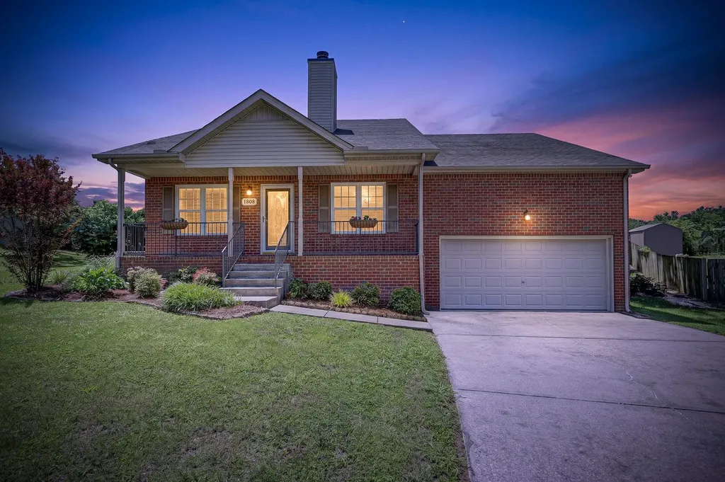 1808 N Bonham Court Old Hickory TN 37138