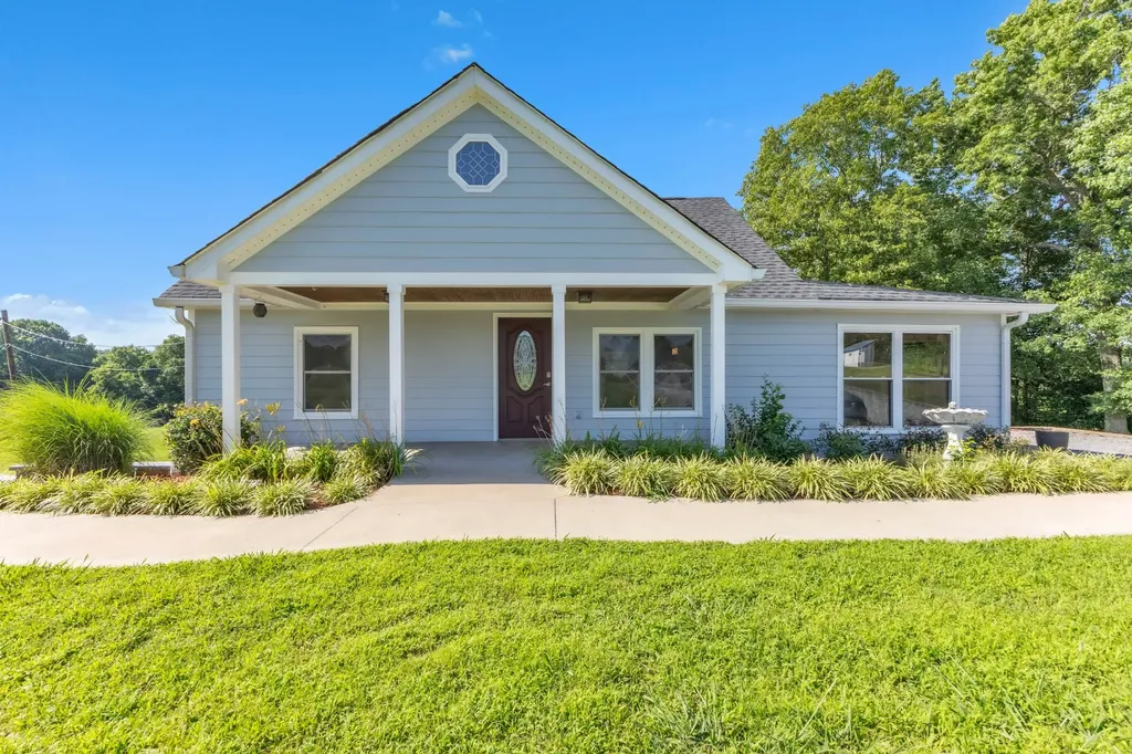 2418 Old Clarksville Pike Ashland City TN 37015