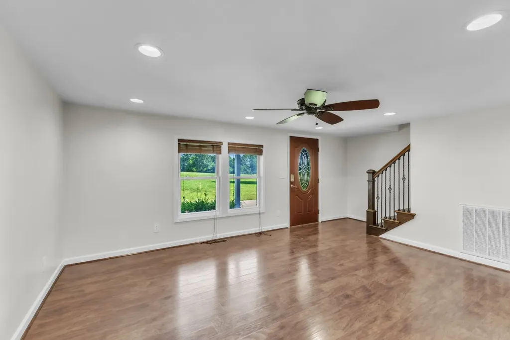 2418 Old Clarksville Pike Ashland City TN 37015