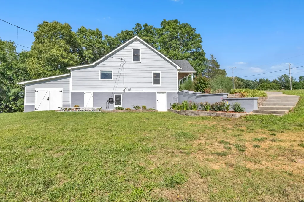 2418 Old Clarksville Pike Ashland City TN 37015