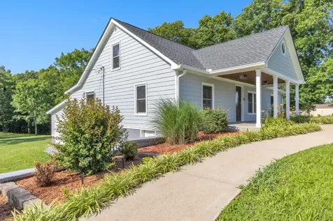 2418 Old Clarksville Pike Ashland City TN 37015