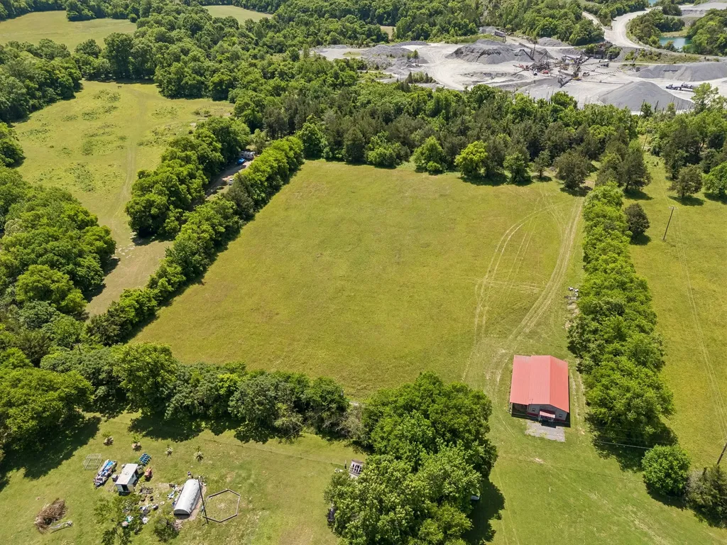 15 Clark Mill Road Fayetteville TN 37334