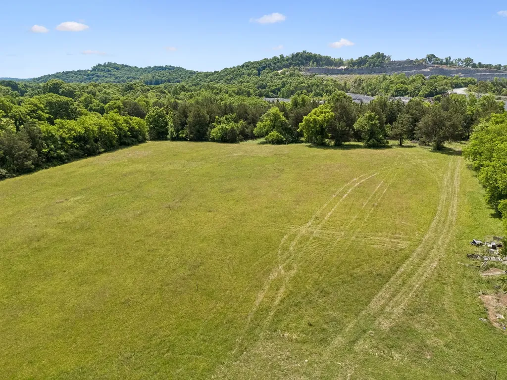 15 Clark Mill Road Fayetteville TN 37334