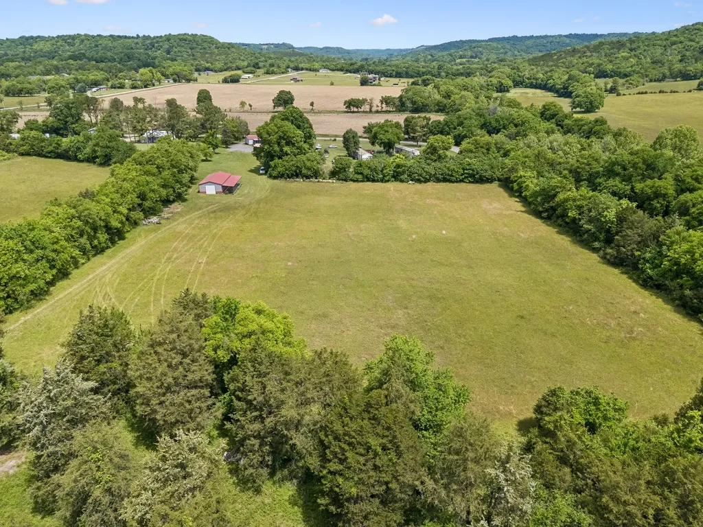 15 Clark Mill Road Fayetteville TN 37334