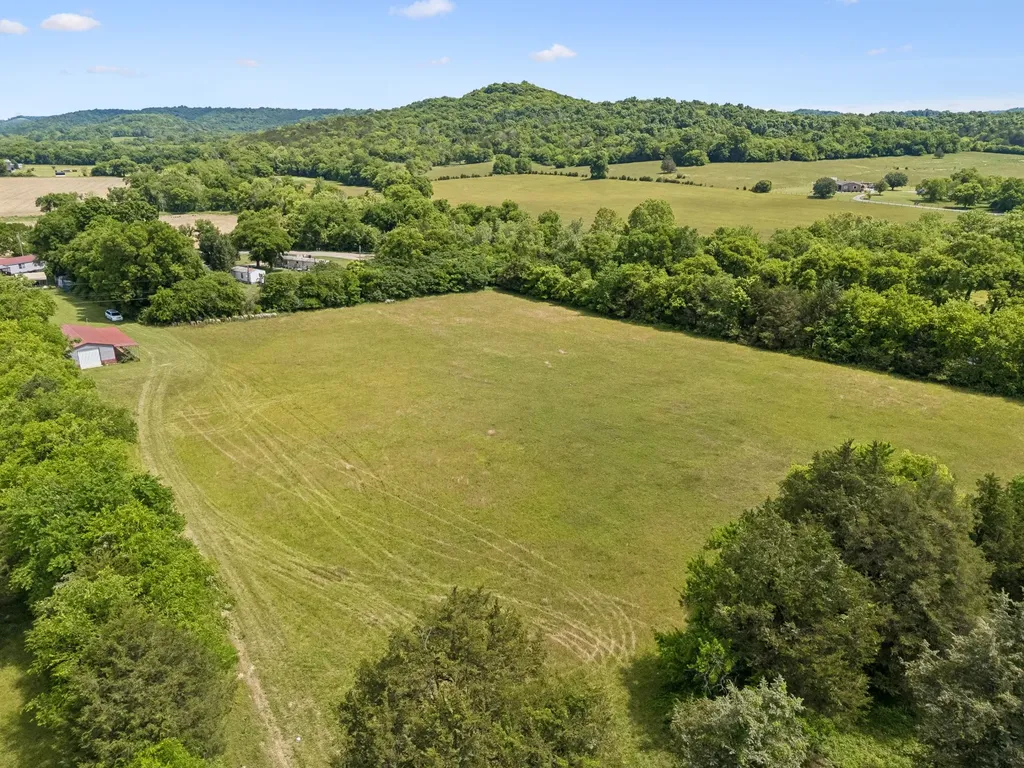 15 Clark Mill Road Fayetteville TN 37334
