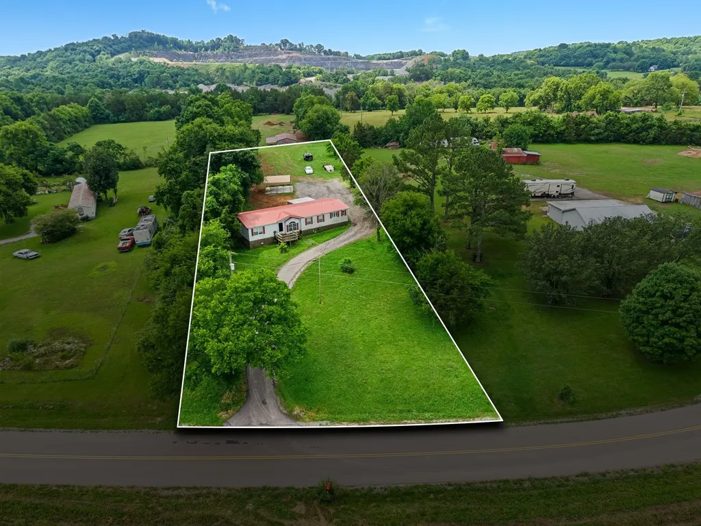 19 Clark Mill Road Fayetteville TN 37334